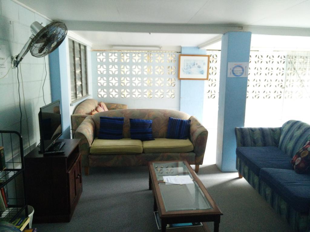 Cairns Girls Hostel Εξωτερικό φωτογραφία